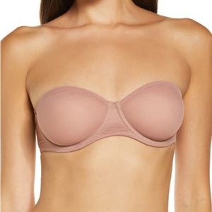 NWT Skims Ultra Fine Mesh Strapless Bra in Rose Clay Size 32B